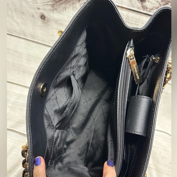 Michael Kors Sophia Shoulder Bag Purse Satchel Black Gold Saffiano Leather Large - Picture 8 of 16